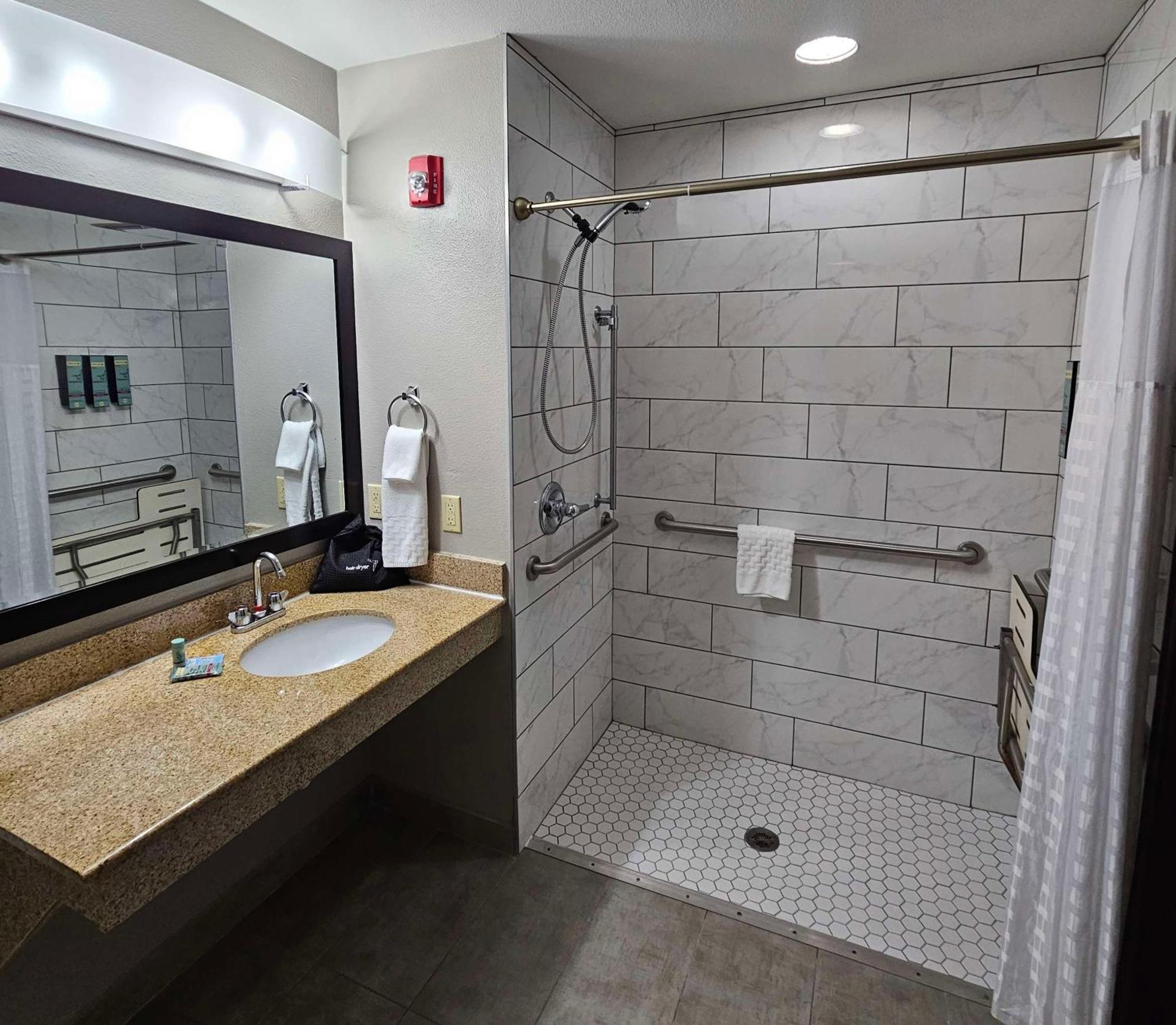 Best Western Eastland Екстер'єр фото