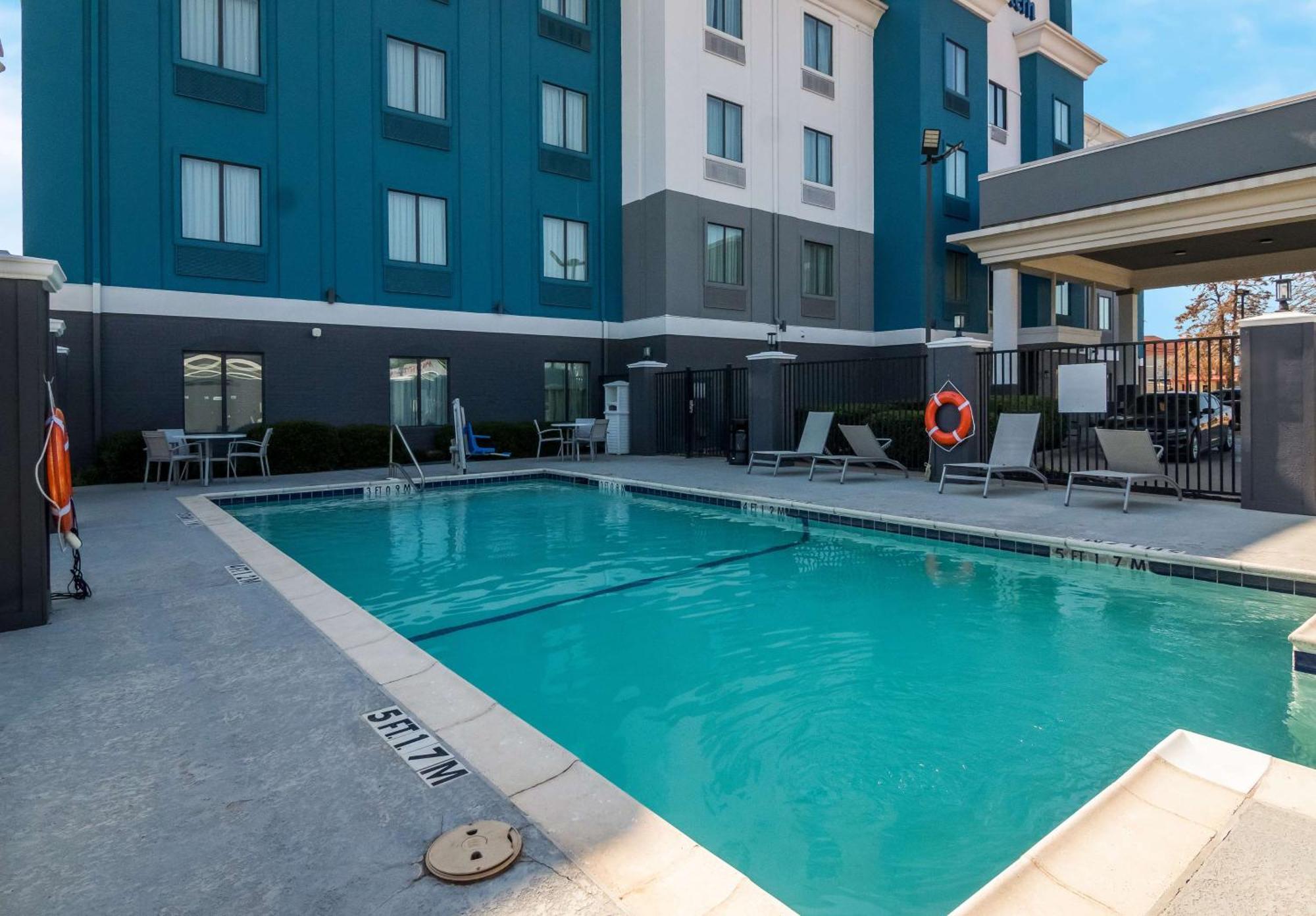 Best Western Eastland Екстер'єр фото